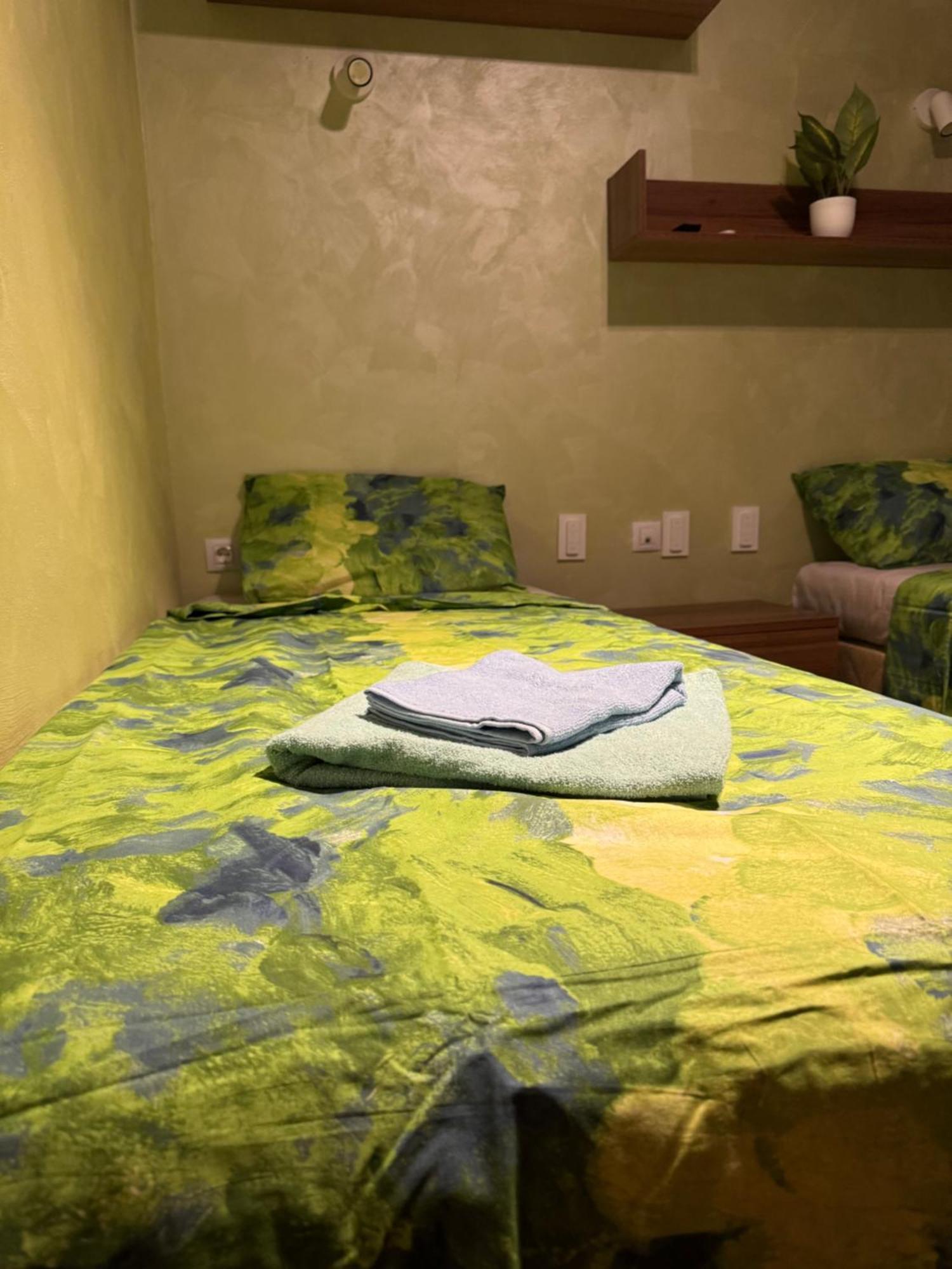 בנסקו 2-Bedroom, 2-Bathroom With Fireplace And Garden At Winslow Infinity מראה חיצוני תמונה