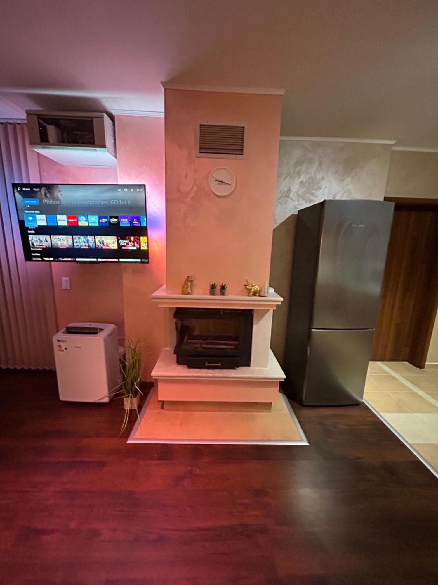בנסקו 2-Bedroom, 2-Bathroom With Fireplace And Garden At Winslow Infinity מראה חיצוני תמונה