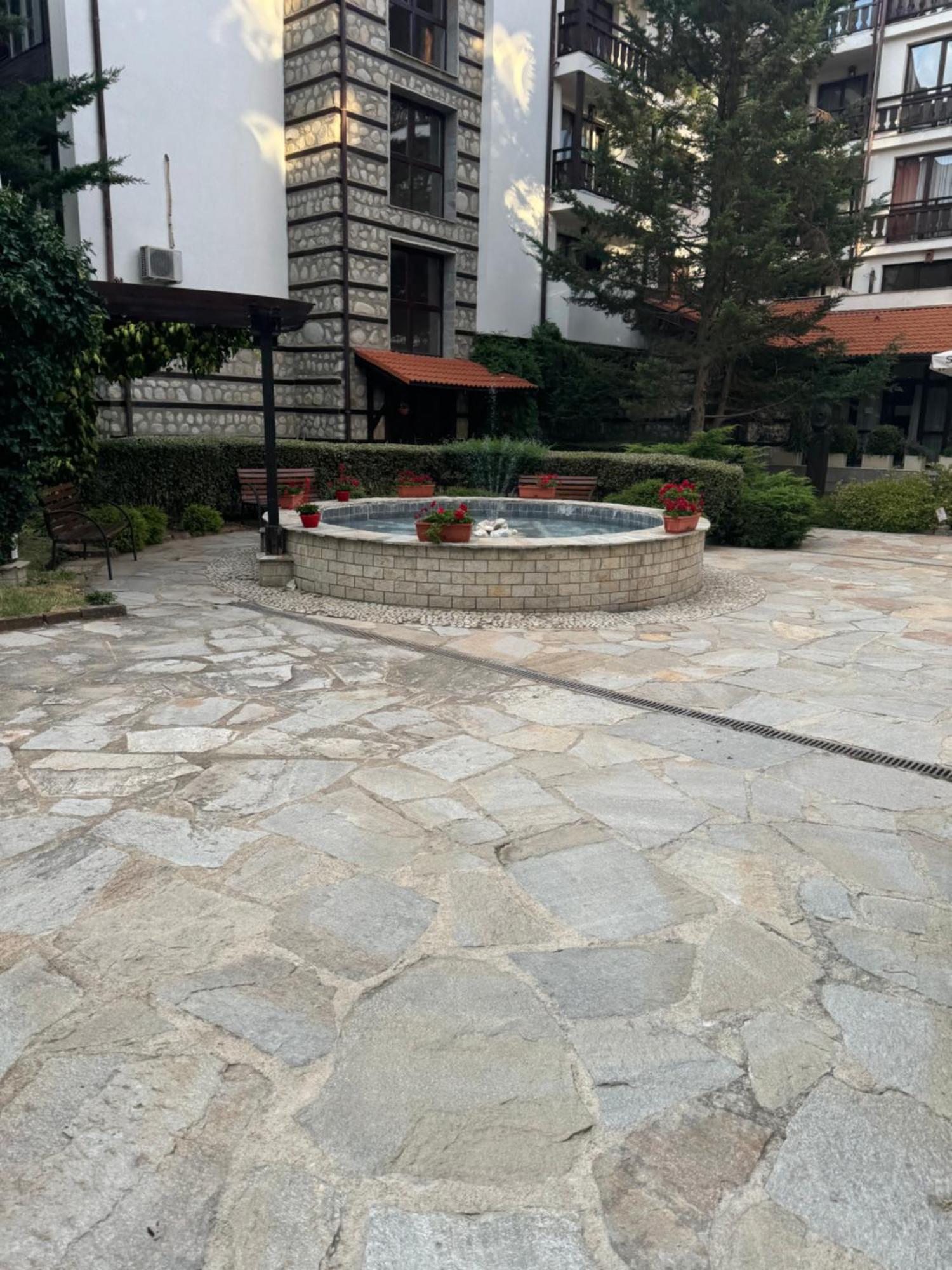 בנסקו 2-Bedroom, 2-Bathroom With Fireplace And Garden At Winslow Infinity מראה חיצוני תמונה